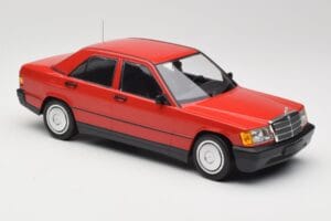 Mercedes 190E W201 Rojo Minichamps 1:18 155037000 Metal - imagen 4 de 6