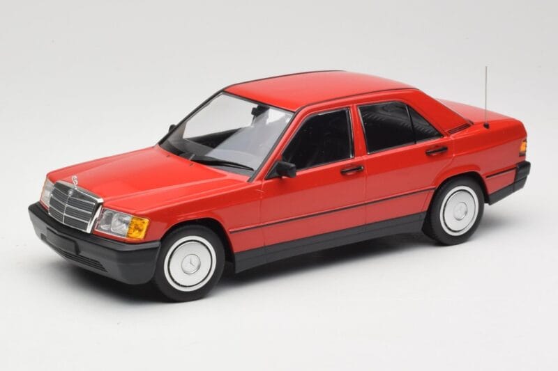 Mercedes 190E W201 Rojo Minichamps 1:18 155037000 Metal
