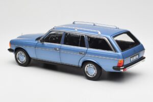 Mercedes 200 S123 T-Model Diamond Azul Edición Dealer Norev 1:18 B66040671 Metal - imagen 7 de 8