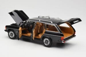 Mercedes 200 T S123 Negro Norev 1:18 183735 Metal - imagen 5 de 8