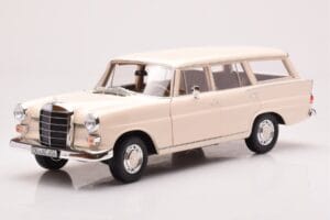 Mercedes 200 Universal W110 Crema Norev 1:18 183709 Metal