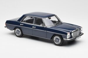 Mercedes 200 W114 Midnight Azul Edición Dealer Norev 1:18 B66040694 Metal - imagen 6 de 8