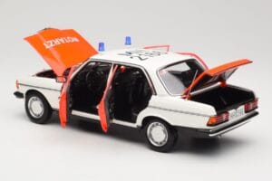 Mercedes 200 W123 Ambulancia Blanco Norev 1:18 183834 Metal - imagen 3 de 8