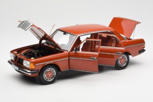 Mercedes 200 W123 English Rojo Edición Dealer Norev 1:18 B66040653 Metal - imagen 2 de 8