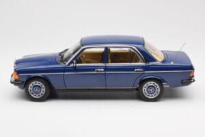 Mercedes 200 W123 Surf Azul Norev 1:18 183710 Metal - imagen 4 de 8