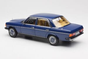 Mercedes 200 W123 Surf Azul Norev 1:18 183710 Metal - imagen 7 de 8
