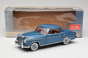 Mercedes 220 SE W128 Azul Sun Star 1:18 3561 Metal - imagen 8 de 8