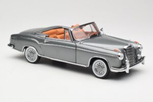 Mercedes 220 SE W128 Descapotable Grey Metallic Sun Star 1:18 3352-M1 Metal - imagen 6 de 8