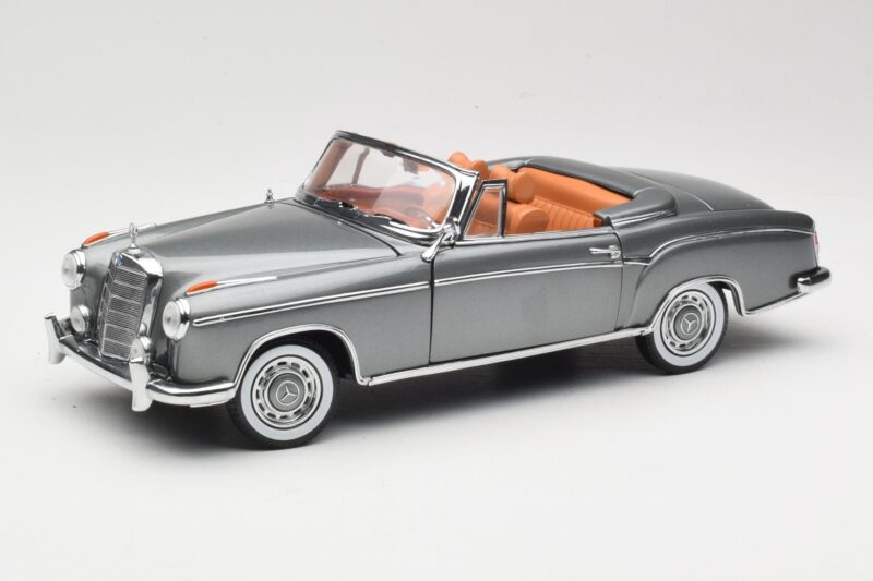 Mercedes 220 SE W128 Descapotable Grey Metallic Sun Star 1:18 3352-M1 Metal