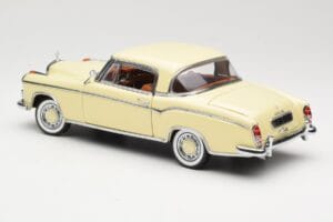 Mercedes 220 SE W128 Cupé Beige Sun Star 1:18 3562 Metal - imagen 7 de 8