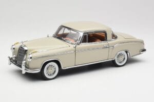Mercedes 220 SE W128 Coupe Gris Claro Sun Star 1:18 3568 Metal