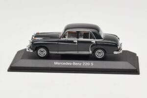 Mercedes 220S W180 Gris Claro Minichamps 1:43 B66040534 Metal