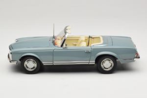 Mercedes 230 SL W113 Horizon Blue Norev 1:18 183992 Metal - imagen 4 de 9