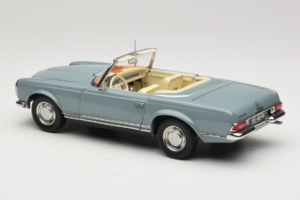 Mercedes 230 SL W113 Horizon Blue Norev 1:18 183992 Metal - imagen 8 de 9