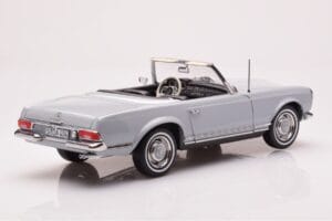 Mercedes 230 SL W113 Pagoda Gris Norev 1:18 183990 Metal - imagen 4 de 8