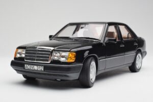 Mercedes 230E W124 AMG Wheels Negro Edición Limitada Norev 1:18 183950 Metal - imagen 9 de 12