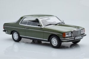 Mercedes 280 CE W123 Coupé Verde Norev 1:18 183704 Metal - imagen 4 de 6