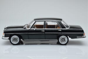 Mercedes 280 SE W108 Verde Norev 1:18 183935 Metal - imagen 4 de 8
