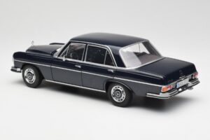 Mercedes 280 SE W108 Midnight Azul Norev 1:18 B66040597 Metal - imagen 7 de 8