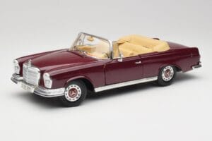 Mercedes 280SE W108 Bordeaux Rojo Maisto 1:18 31811 Metal