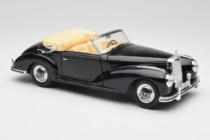 Mercedes 300 S W188 Descapotable Negro Tchibo 1:18 36782 Metal - imagen 6 de 8