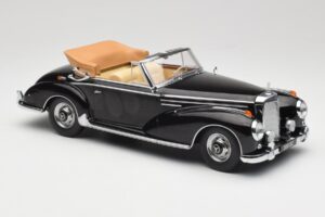 Mercedes 300 SC W188 Descapotable Negro KK-Scale 1:18 KKDC180941 Metal - imagen 4 de 6