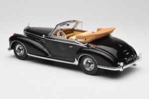 Mercedes 300 SC W188 Descapotable Negro KK-Scale 1:18 KKDC180941 Metal - imagen 5 de 6