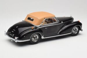 Mercedes 300 SC W188 Descapotable Softtop Negro KK-Scale 1:18 KKDC180943 Metal - imagen 2 de 6