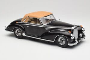 Mercedes 300 SC W188 Descapotable Softtop Negro KK-Scale 1:18 KKDC180943 Metal - imagen 4 de 6