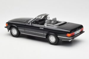 Mercedes 300 SL R107 Negro Pearl Edición Dealer Norev 1:18 B66040678 Metal - imagen 9 de 10