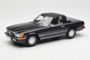 Mercedes 300 SL R107 Negro Pearl Edición Dealer Norev 1:18 B66040678 Metal - imagen 3 de 10