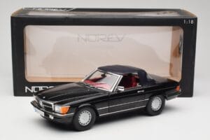 Mercedes 300 SL R107 Negro Norev 1:18 183511 Metal - imagen 8 de 8