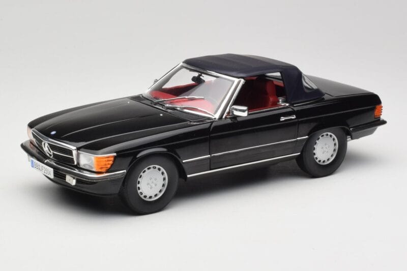Mercedes 300 SL R107 Negro Norev 1:18 183511 Metal
