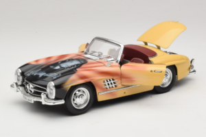 Mercedes 300 SL Roadster Rosemarie Muster Edición Limitada 18/27 Bburago 1:18 3023-M1 Metal - imagen 2 de 8