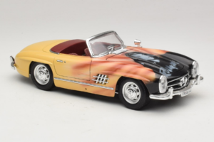 Mercedes 300 SL Roadster Rosemarie Muster Edición Limitada 18/27 Bburago 1:18 3023-M1 Metal - imagen 6 de 8