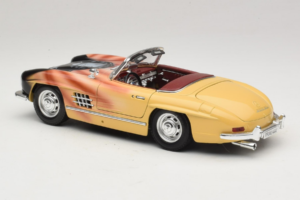 Mercedes 300 SL Roadster Rosemarie Muster Edición Limitada 18/27 Bburago 1:18 3023-M1 Metal - imagen 7 de 8
