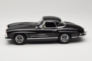 Mercedes 300 SL W198 Roadster With Hardtop Negro Minichamps 1:18 180039040 Metal - imagen 4 de 8
