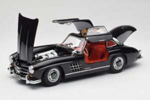 Mercedes 300 SL W198 Negro Minichamps 1:18 180039004 Metal - imagen 2 de 8