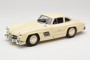 Mercedes 300 SL W198 Crema Minichamps 1:18 110037212 Metal