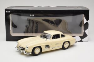 Mercedes 300 SL W198 Crema Minichamps 1:18 110037212 Metal - imagen 8 de 8