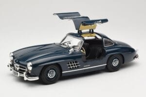 Mercedes 300 SL W198 Gullwing Azul Oscuro Minichamps 1:18 110037216 Metal - imagen 2 de 8