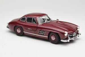 Mercedes 300 SL W198 Gullwing Rojo Oscuro Minichamps 1:18 110037218 Metal - imagen 6 de 8