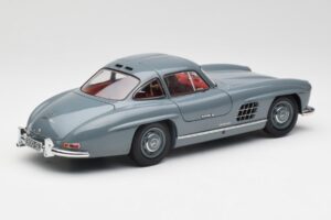 Mercedes 300 SL W198 Graphite Gris Minichamps 1:18 180039005 Metal - imagen 3 de 8