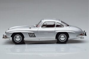 Mercedes 300 SL W198 Gullwing Norev 1:18 183850 Metal - imagen 5 de 8