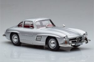Mercedes 300 SL W198 Gullwing Norev 1:18 183850 Metal - imagen 6 de 8