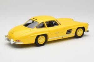 Mercedes 300 SL W198 Amarillo Claro Minichamps 1:18 180039009 Metal - imagen 3 de 8