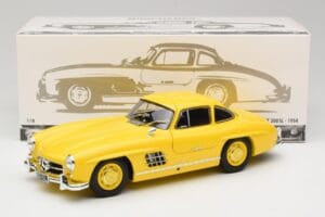 Mercedes 300 SL W198 Amarillo Claro Minichamps 1:18 180039009 Metal - imagen 8 de 8