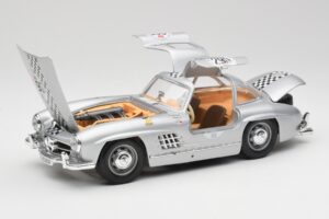 Mercedes 300 SL W198 #295 1954 Bburago 1:18 32813 Metal - imagen 2 de 8
