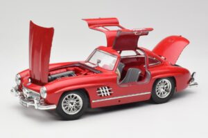 Mercedes 300 SL W198 Red Metallic Bburago 1:18 3013-M1 Metal - imagen 2 de 8