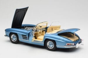 Mercedes 300 SL W198 Roadster Hardtop Light Blue Metallic Minichamps 1:18 180039042 Metal - imagen 6 de 9